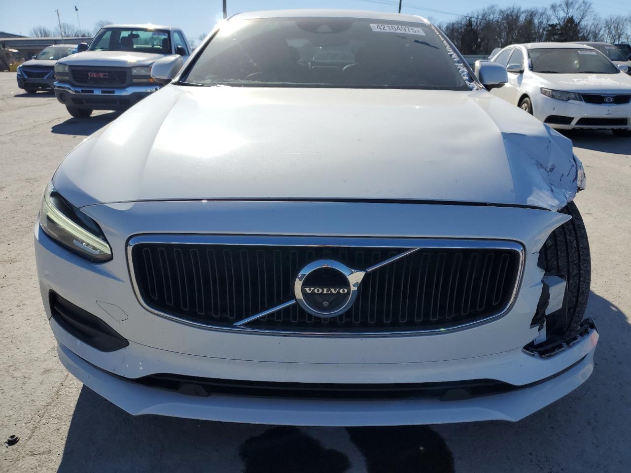 2018 Volvo S90 VIN LVY982AK5JP019768 Copart auction photo, front end damage thumbnail 5