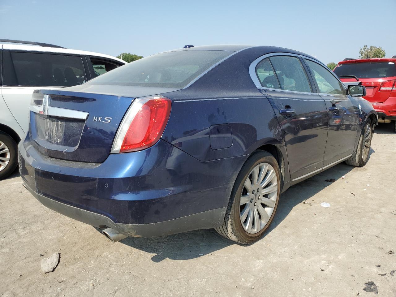 2011 Lincoln MKS VIN 1LNHL9DR9BG607740 Copart auction photo, front end damage thumbnail 3