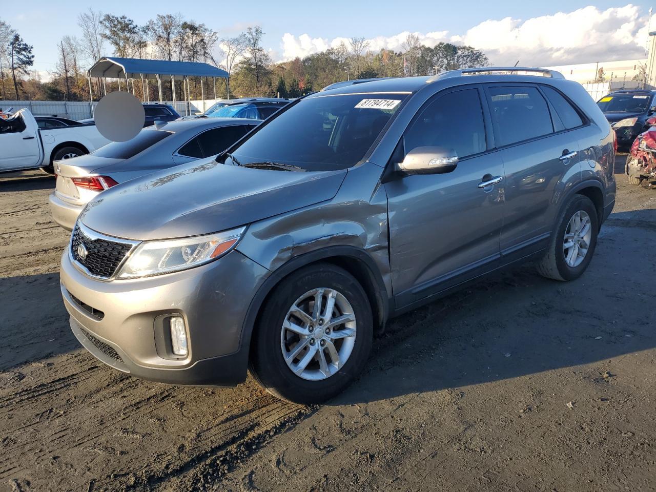 2014 KIA Sorento VIN 5XYKT4A62EG433024