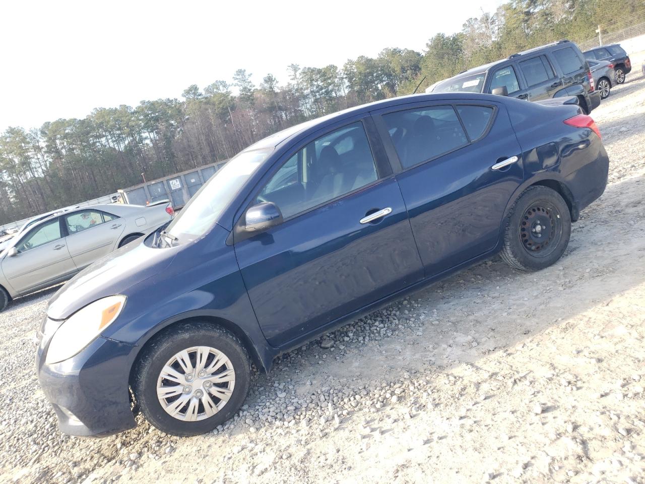 2014 Nissan Versa VIN 3N1CN7AP5EK461037