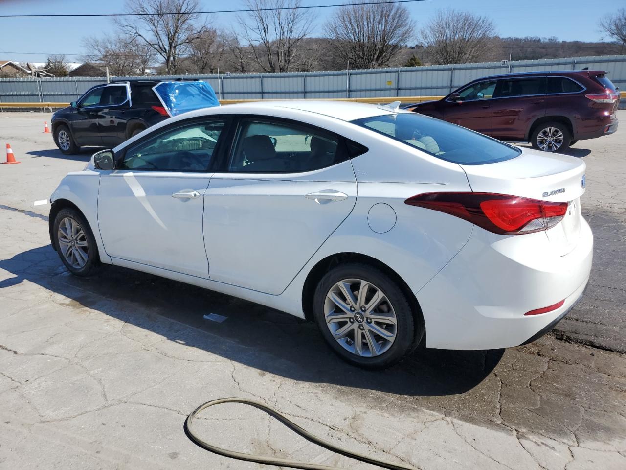 2014 Hyundai Elantra VIN 5NPDH4AE4EH478833 Copart auction photo, front end / side damage thumbnail 2