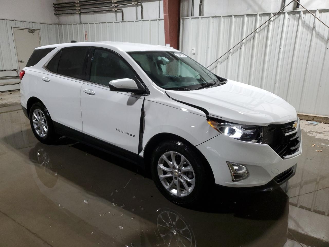2020 Chevrolet Equinox VIN 3GNAXJEV6LL160599 Copart auction photo, front end / rear end damage thumbnail 4