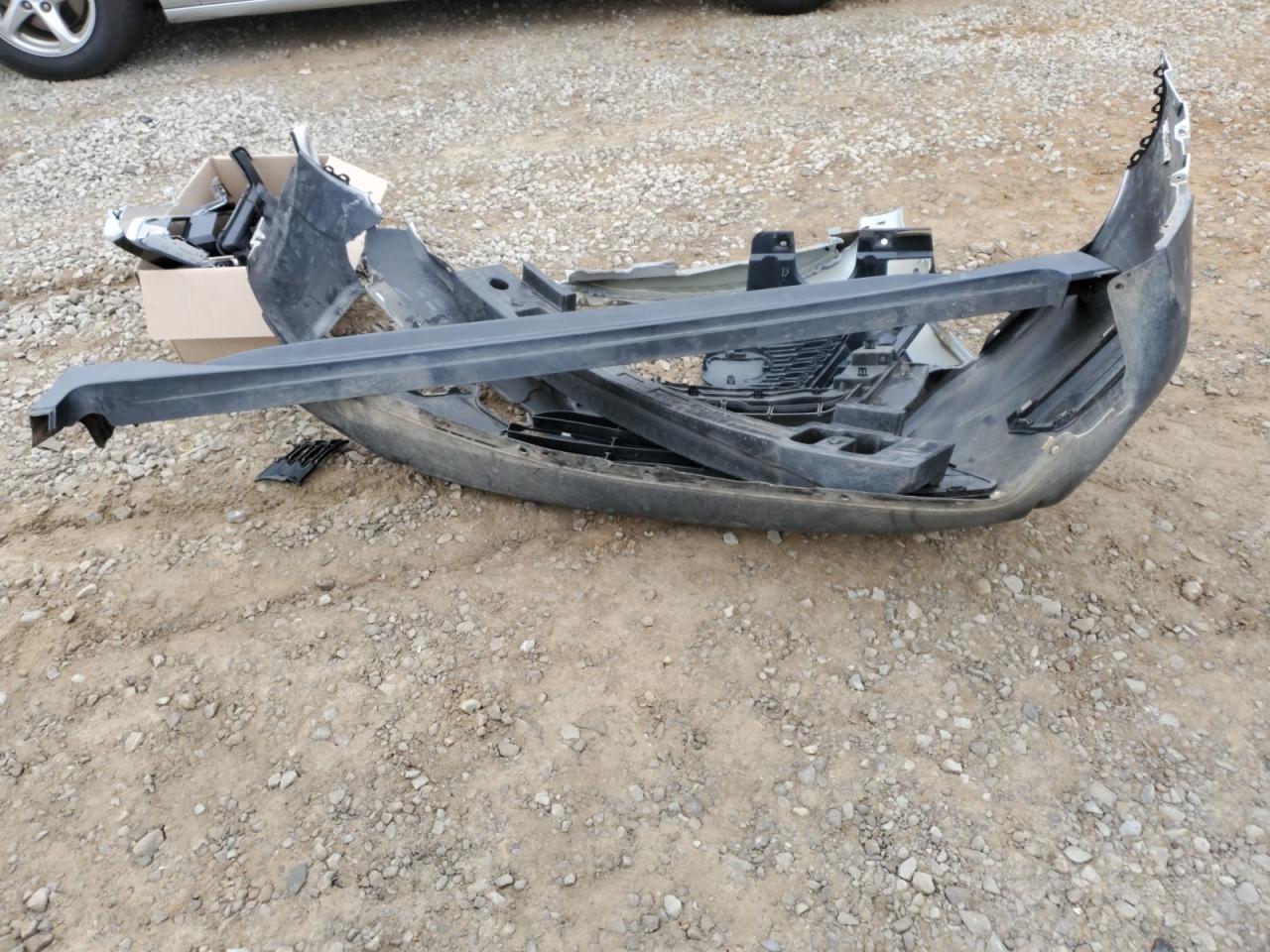 2019 Nissan Rogue VIN 5N1AT2MV3KC700931 Copart auction photo, front end / minor dent/scratches damage thumbnail 13