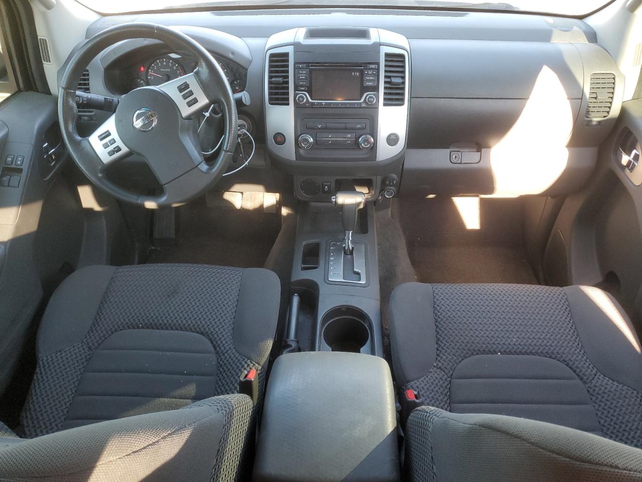 2017 Nissan Navara (Frontier) VIN 1N6BD0CT8HN727546 Copart auction photo, rear end damage thumbnail 8