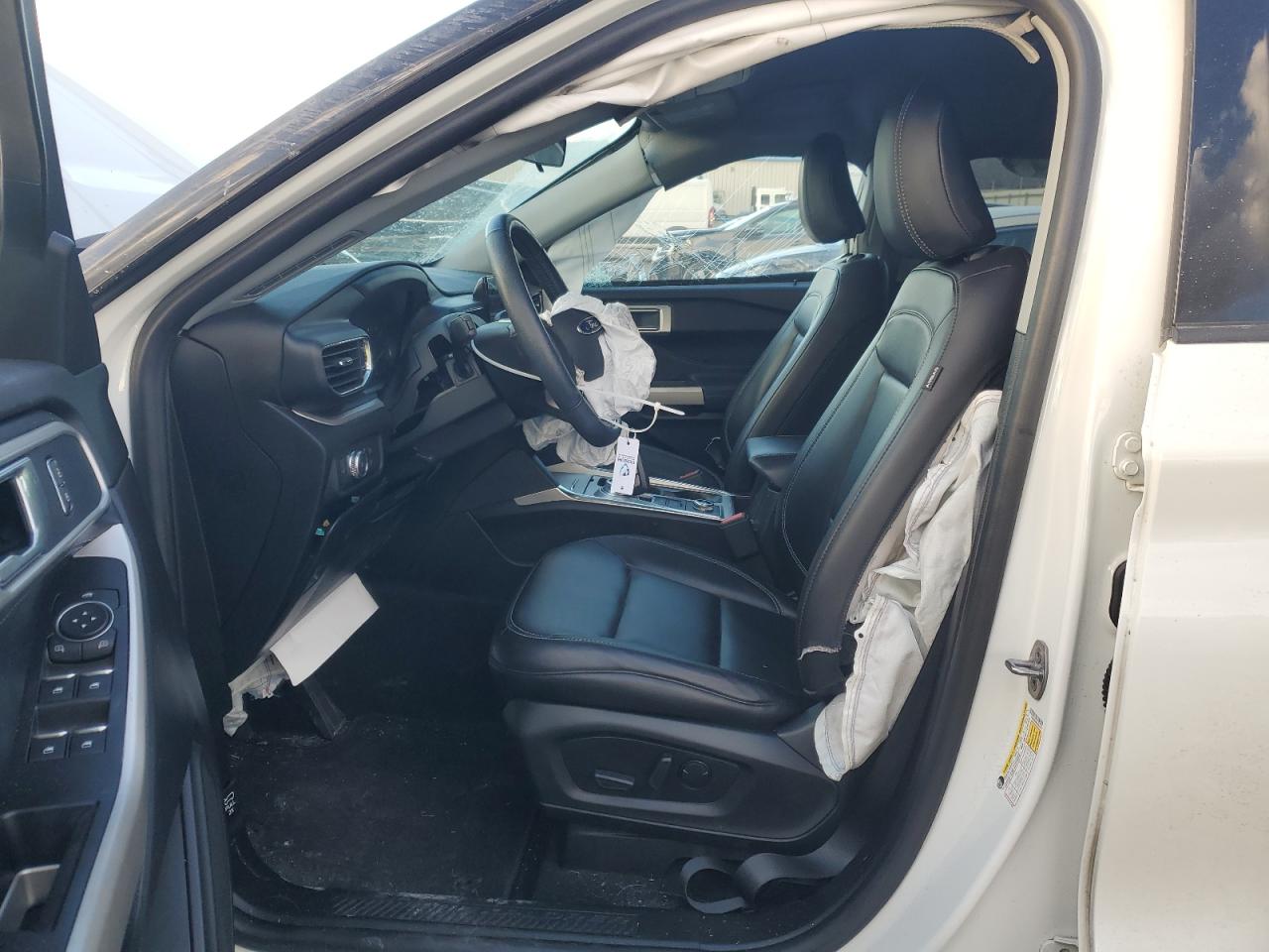 2022 Ford Explorer VIN 1FMSK8DH8NGB93557 Copart auction photo, front end / side damage thumbnail 7
