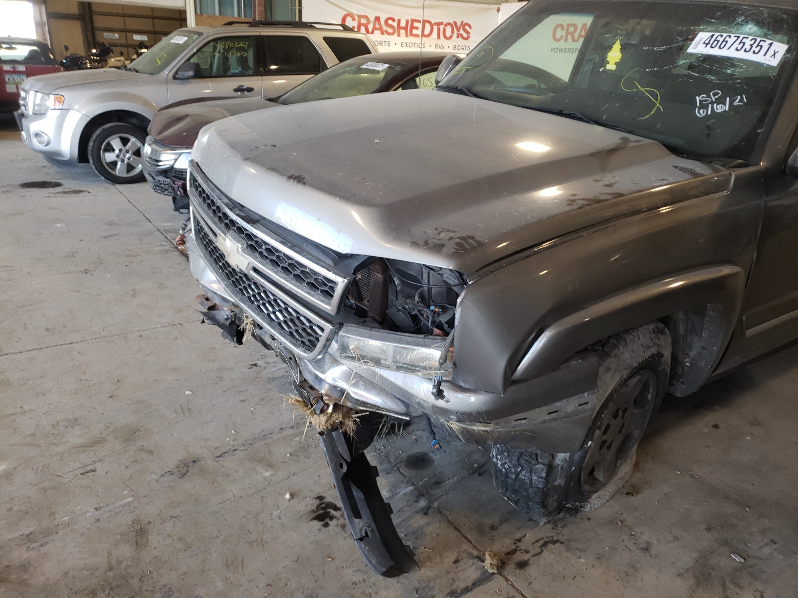 2006 Chevrolet Silverado VIN 1GCEK19Z76Z164440 Copart auction photo, front end / minor dent/scratches damage thumbnail 9