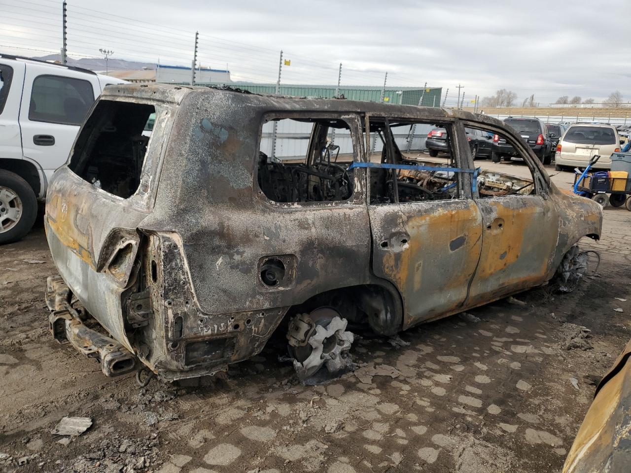 2011 Toyota Land Cruiser VIN JTMHY7AJ3B4007368 Copart auction photo, burn damage thumbnail 3
