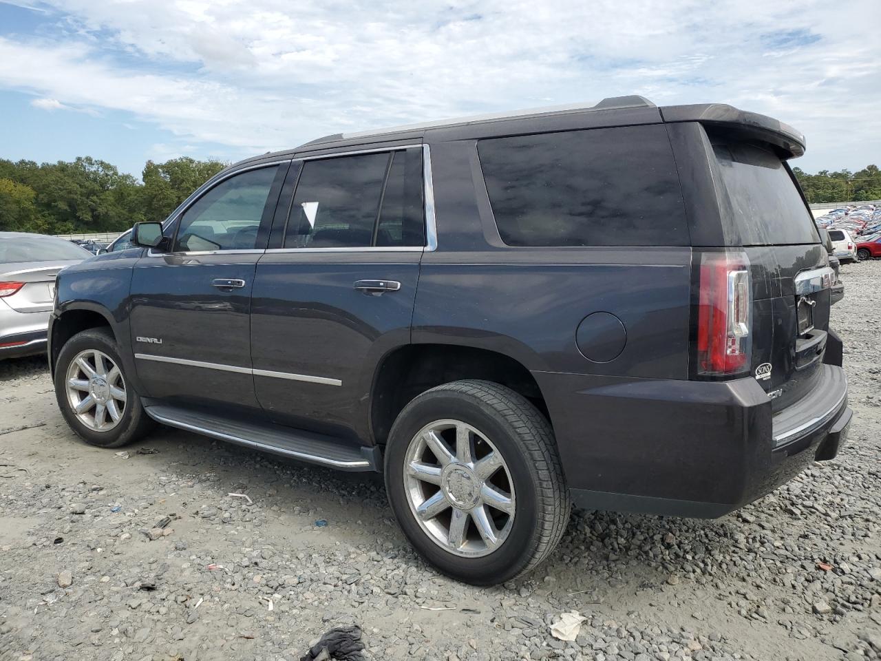 2016 GMC Yukon VIN 1GKS2CKJ6GR482591 Copart auction photo, front end damage thumbnail 2