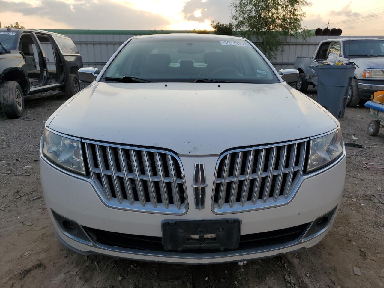 2011 Lincoln MKZ VIN 3LNDL2L32BR770712 Copart auction photo, front end / minor dent/scratches damage thumbnail 5