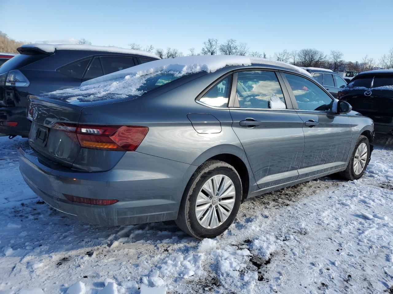 2019 Volkswagen Jetta VIN 3VWC57BU5KM022838 Copart auction photo, front end damage thumbnail 3