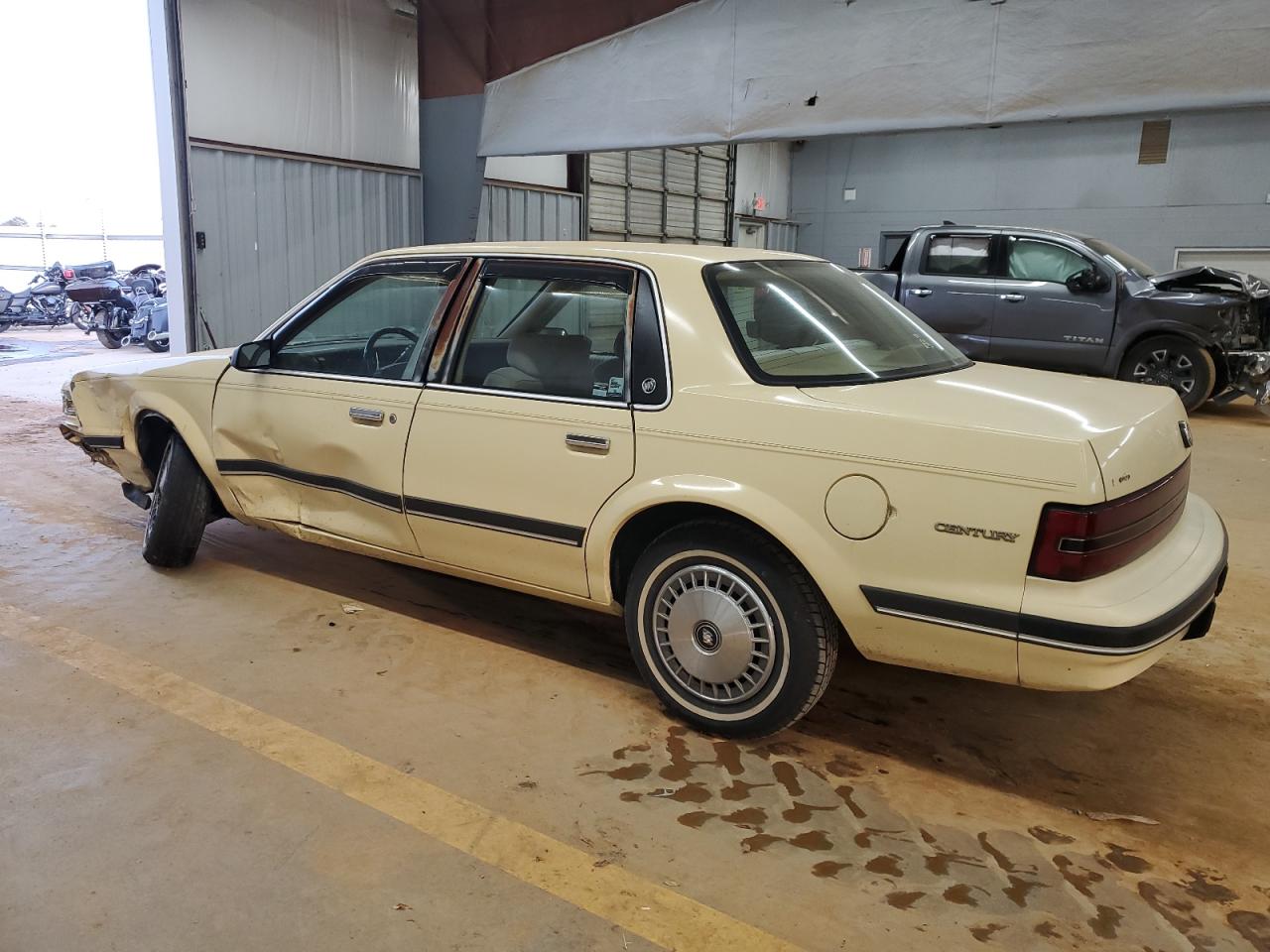 1992 Buick Century VIN 1G4AG54N2N6433936 Copart auction photo, all over / undercarriage damage thumbnail 2