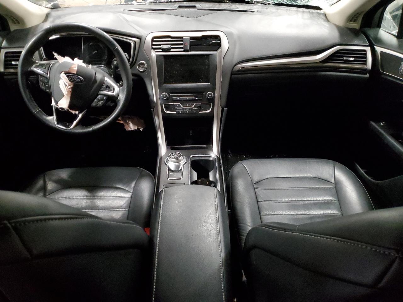 2017 Ford Fusion VIN 3FA6P0T92HR375969 Copart auction photo, front end damage thumbnail 8
