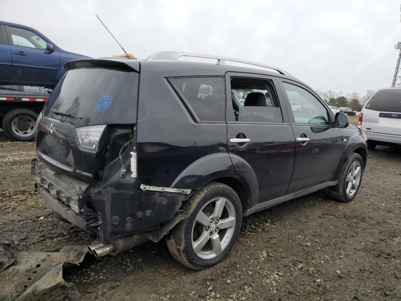 2007 Mitsubishi Outlander VIN JA4MT41X27U009646 Copart auction photo, rear end damage thumbnail 3