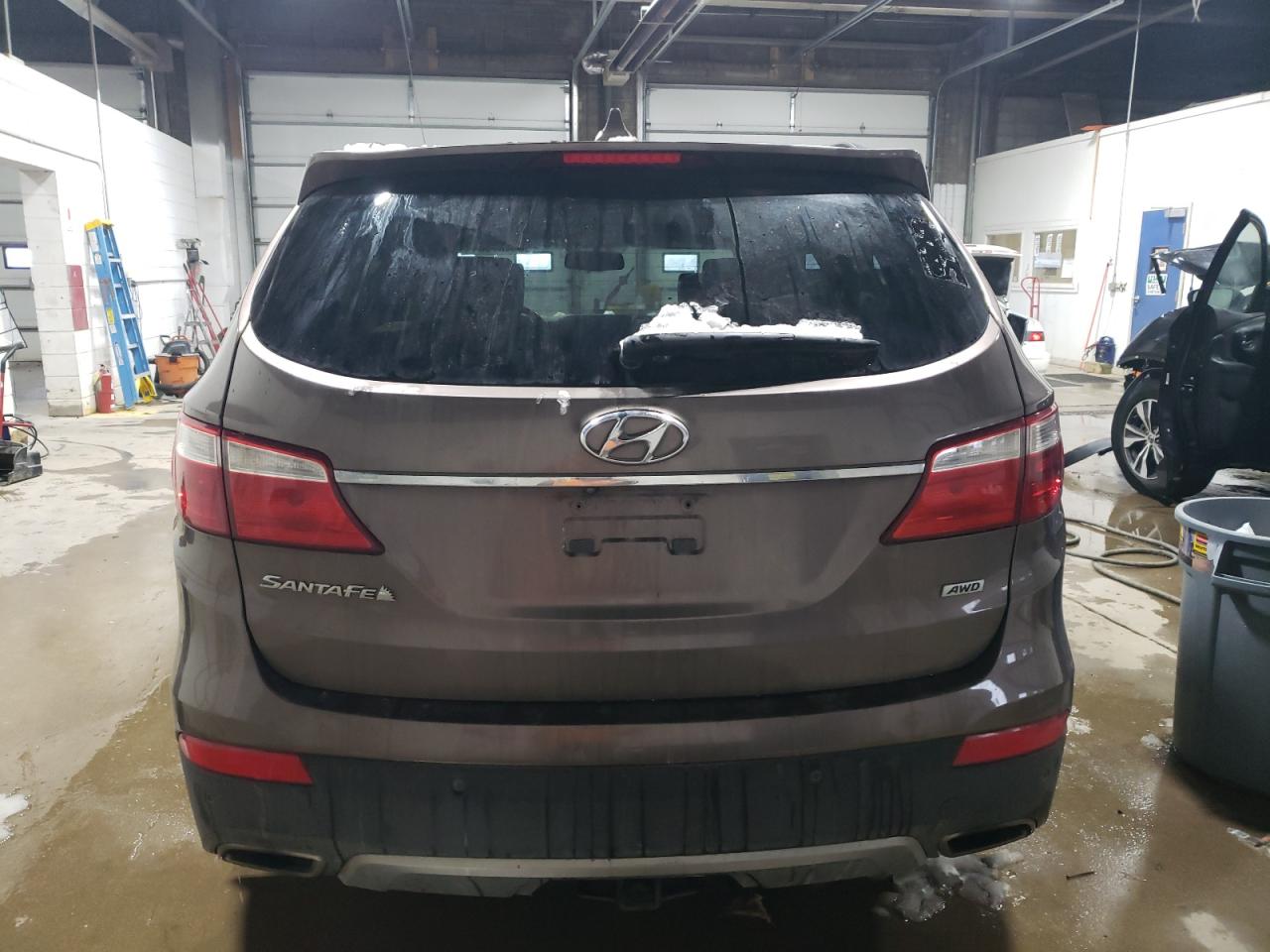 2014 Hyundai Santa Fe VIN KM8SRDHF1EU069435 Copart auction photo, all over damage thumbnail 6
