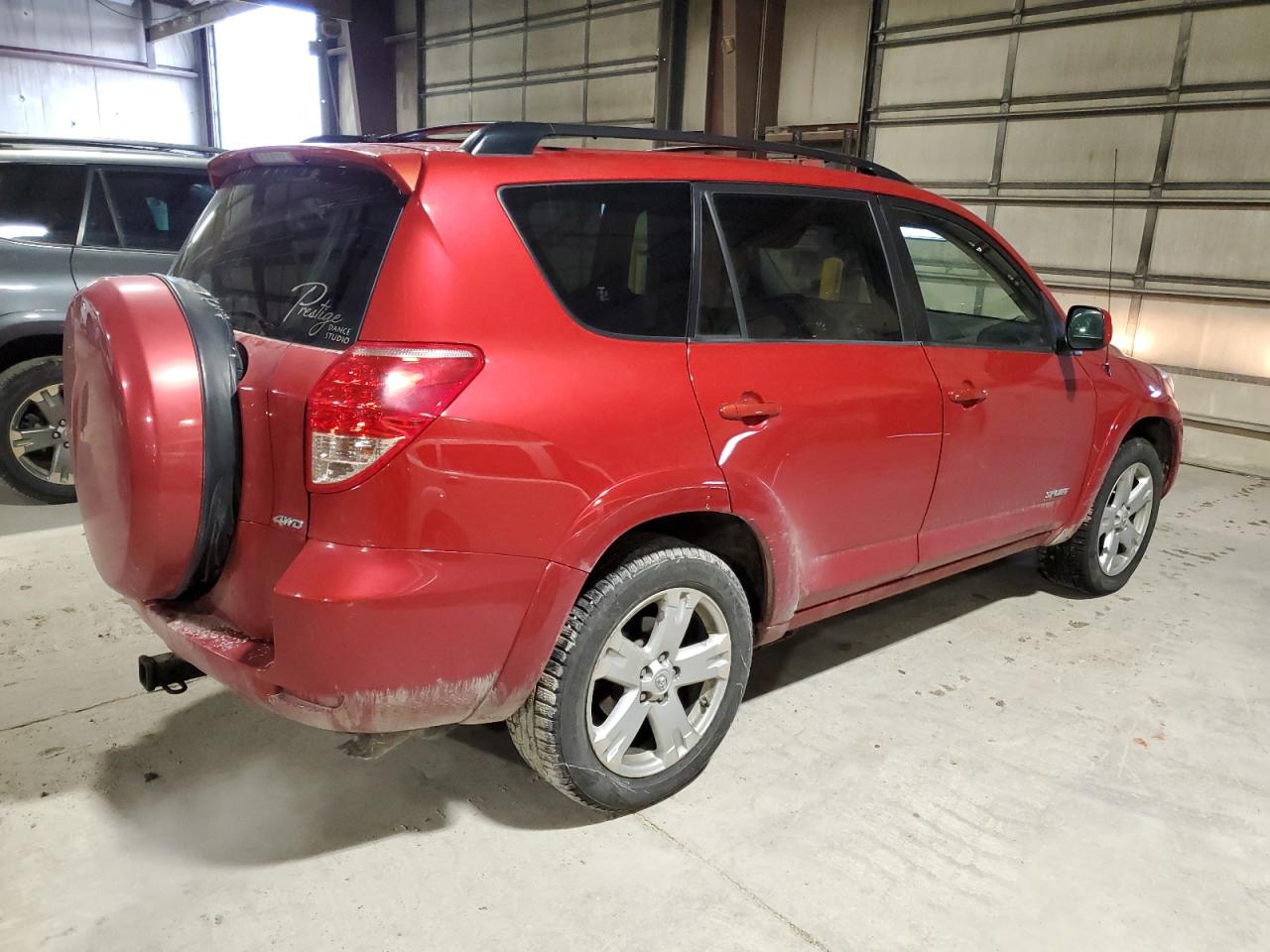 2007 Toyota RAV 4 VIN JTMBK32V676014313 Copart auction photo, rear end / minor dent/scratches damage thumbnail 3