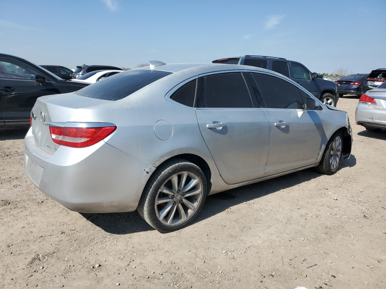 2016 Buick Verano VIN 1G4PP5SK6G4109468 Copart auction photo, front end / rear end damage thumbnail 3