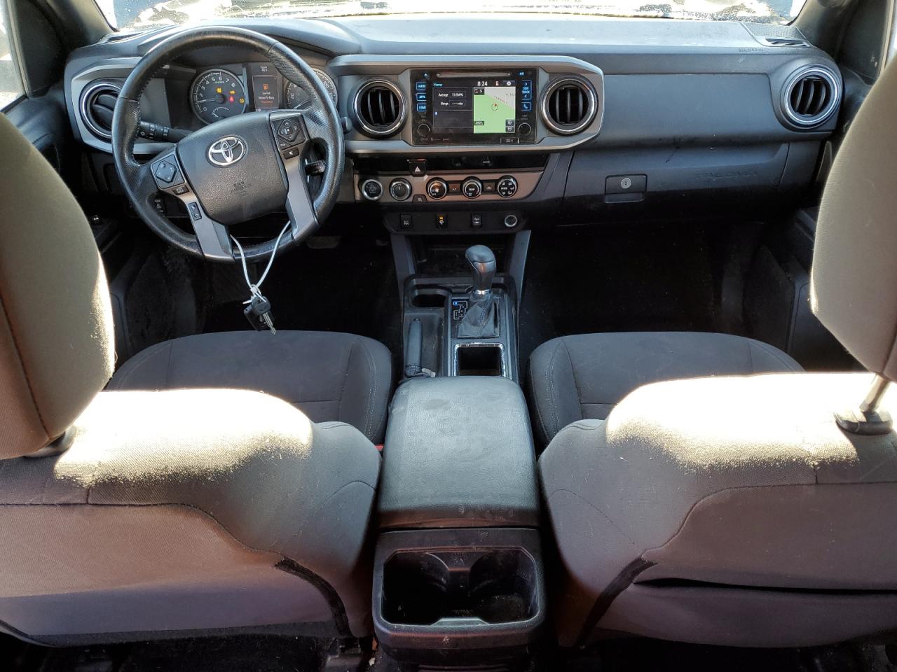 2016 Toyota Tacoma VIN 3TMCZ5AN1GM031856 Copart auction photo, side / front end damage thumbnail 8