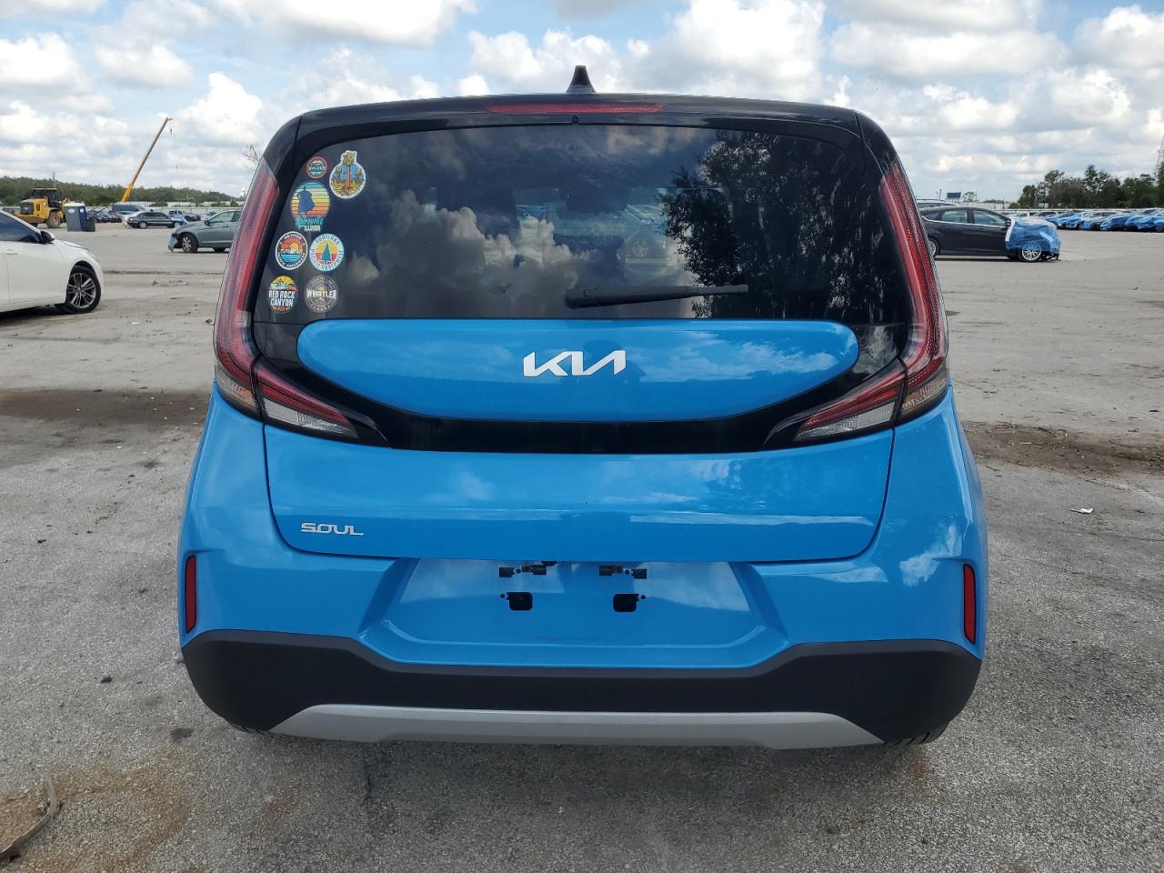 2023 KIA Soul VIN KNDJ23AU9P7216240 Copart auction photo, side damage thumbnail 6