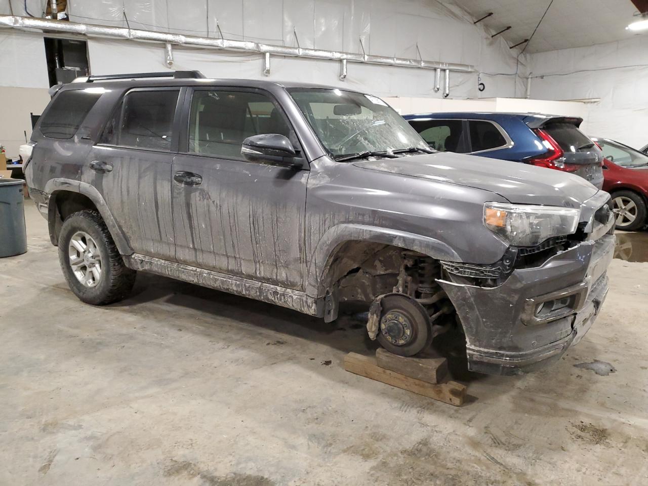 2019 Toyota 4Runner VIN JTEBU5JR8K5702561 Copart auction photo, rear end / front end damage thumbnail 4