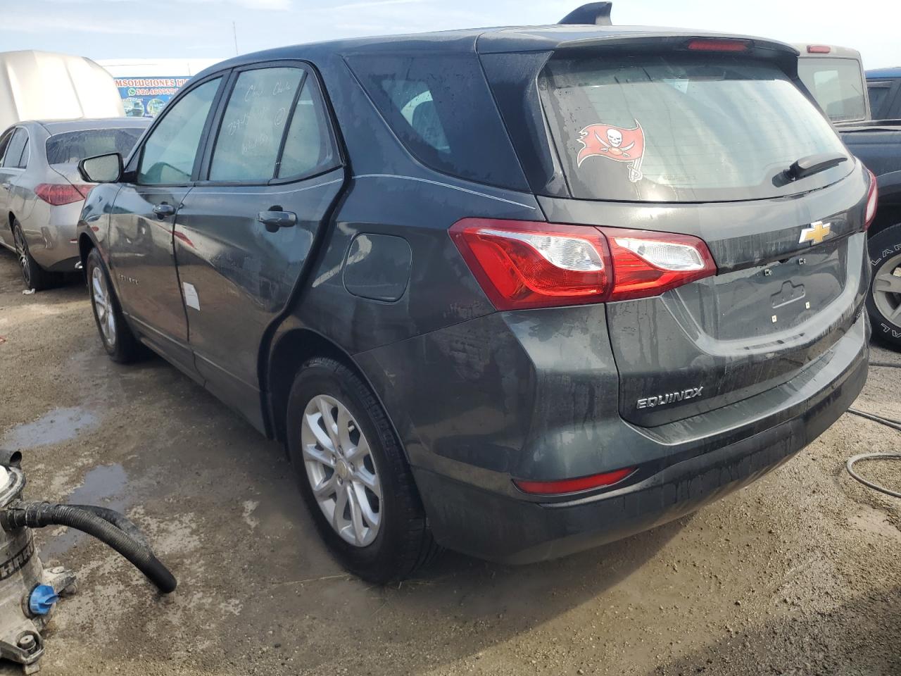 2020 Chevrolet Equinox VIN 3GNAXHEVXLS583023 Copart auction photo, water/flood damage thumbnail 2
