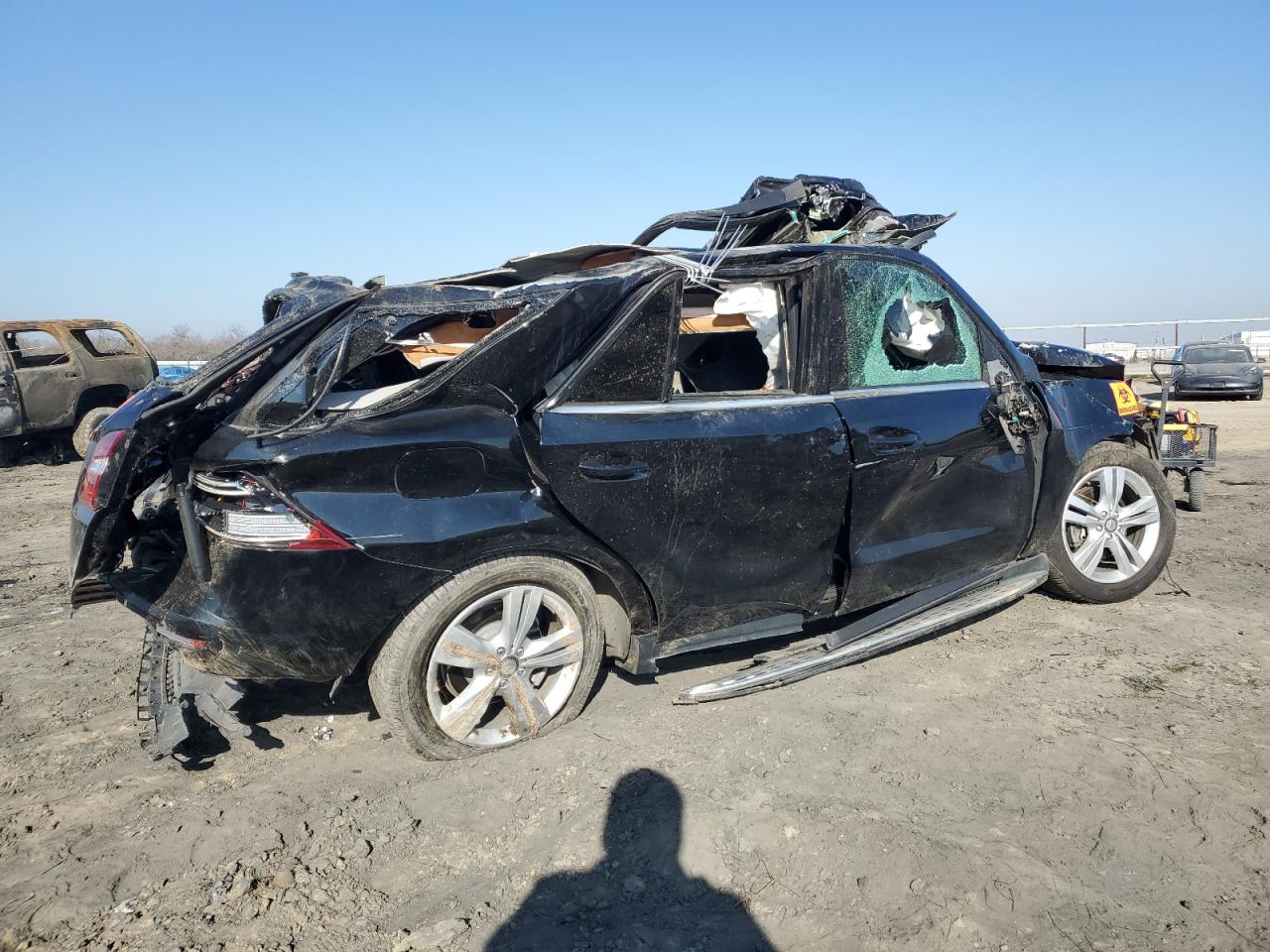 2015 Mercedes-Benz M-klasse VIN 4JGDA5JB3FA463695 Copart auction photo, rollover damage thumbnail 3