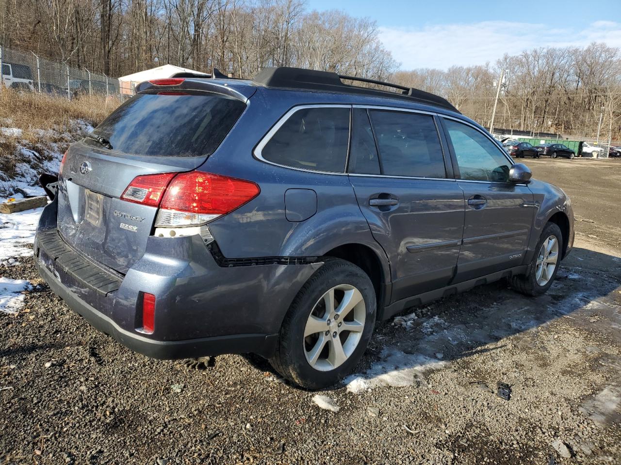 2014 Subaru Outback VIN 4S4BRBLC4E3232778 Copart auction photo, rear end / undercarriage damage thumbnail 3
