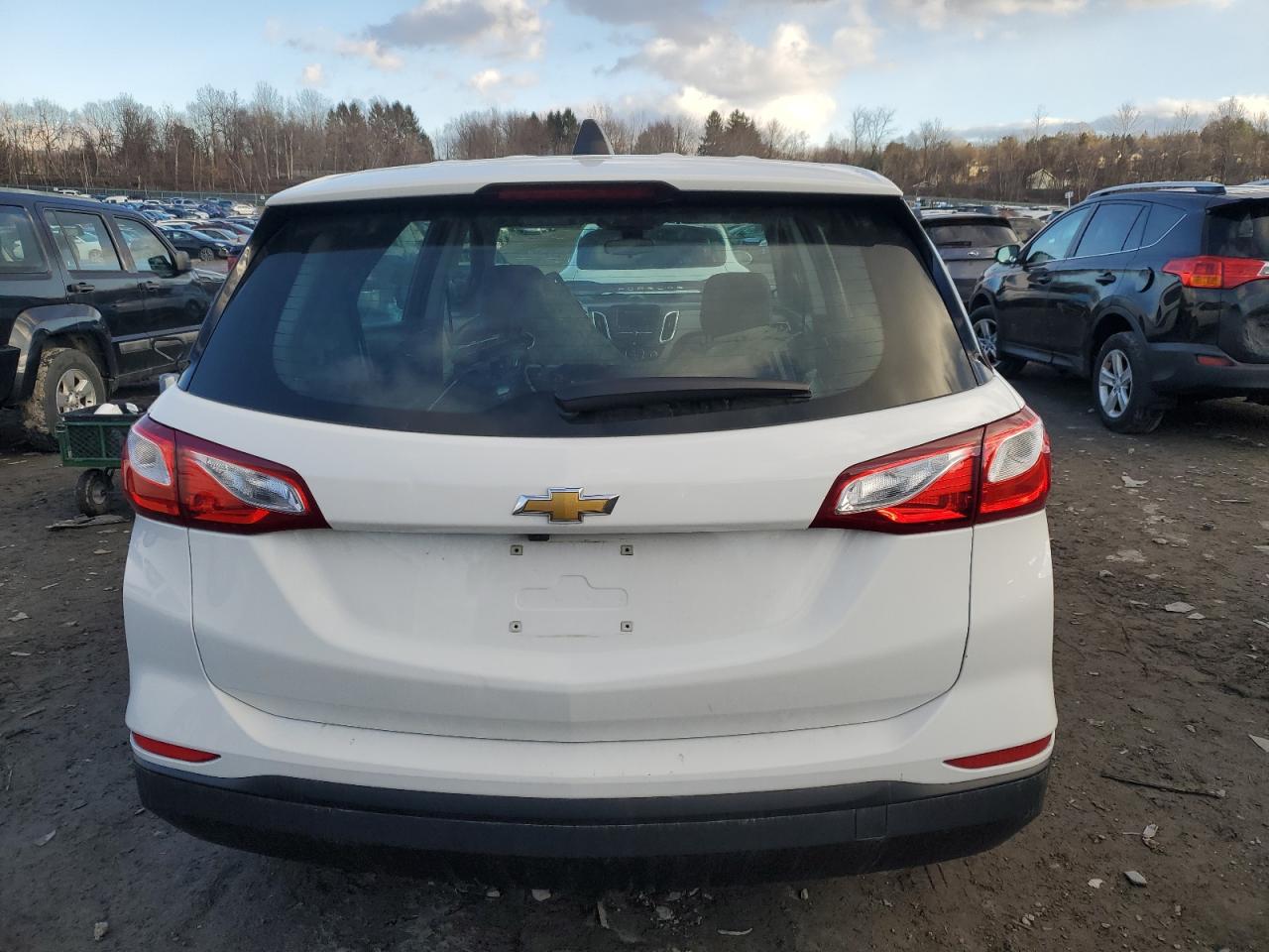 2020 Chevrolet Equinox VIN 3GNAXSEV1LS682293 Copart auction photo, front end / side damage thumbnail 6