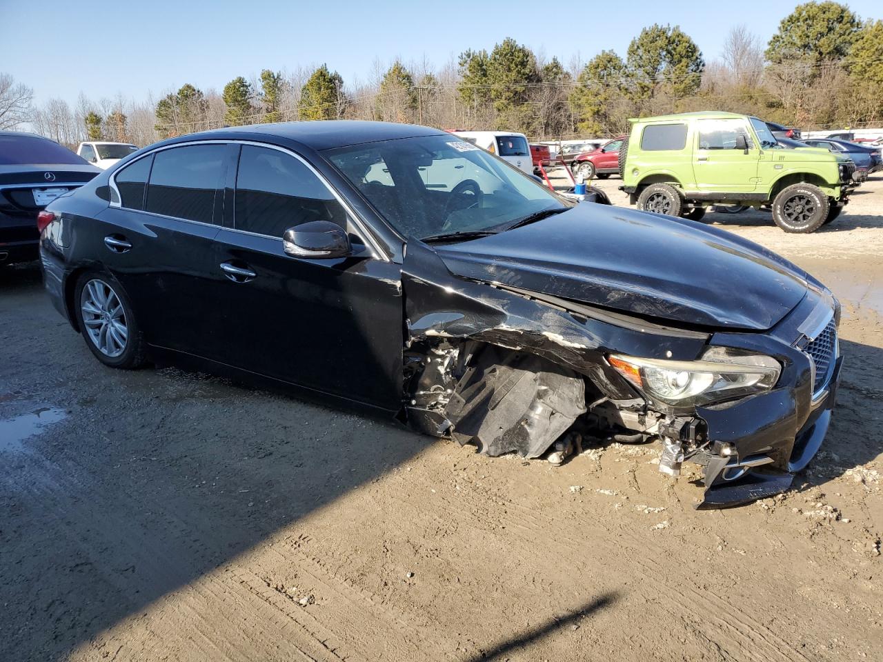 2015 Infiniti Q50 VIN JN1BV7AP0FM337576 Copart auction photo, front end / minor dent/scratches damage thumbnail 4