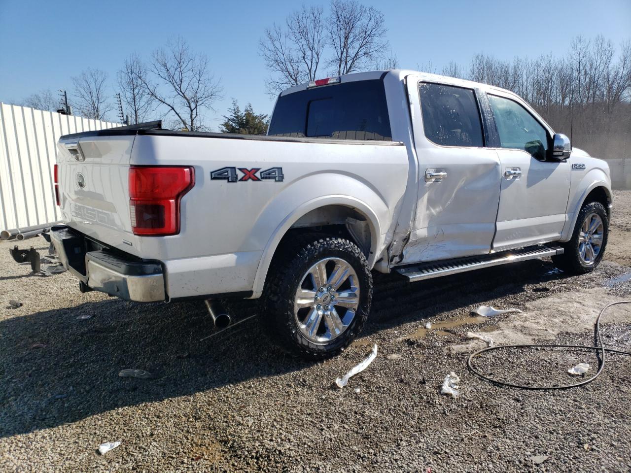 2018 Ford F-150 VIN 1FTEW1EG5JKD31033 Copart auction photo, side / rear end damage thumbnail 3