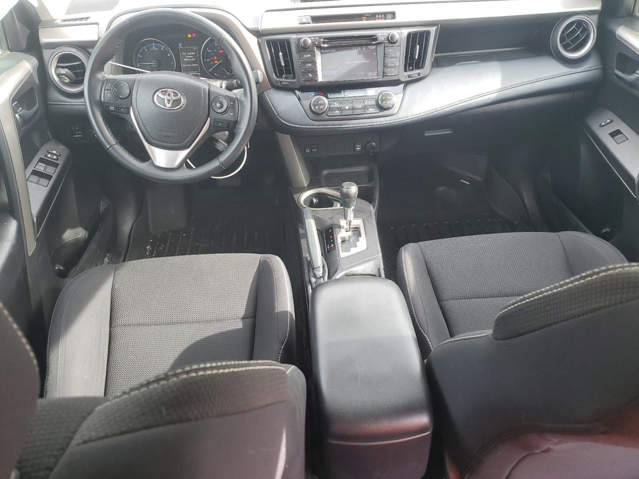 2018 Toyota RAV 4 VIN 2T3WFREV8JW475121 Copart auction photo, undercarriage / side damage thumbnail 8
