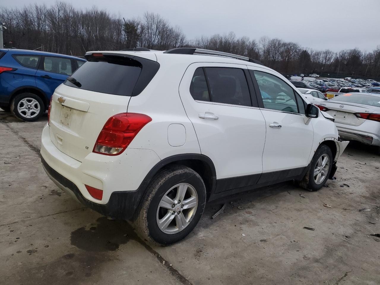2020 Chevrolet Trax VIN KL7CJLSB3LB032408 Copart auction photo, front end damage thumbnail 3