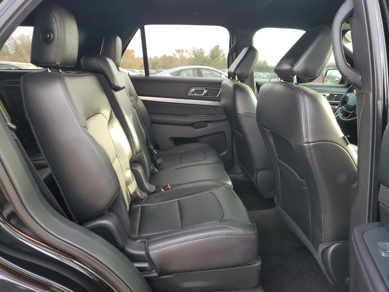 2018 Ford Explorer VIN 1FM5K8D86JGC21573 Copart auction photo, rear end damage thumbnail 11