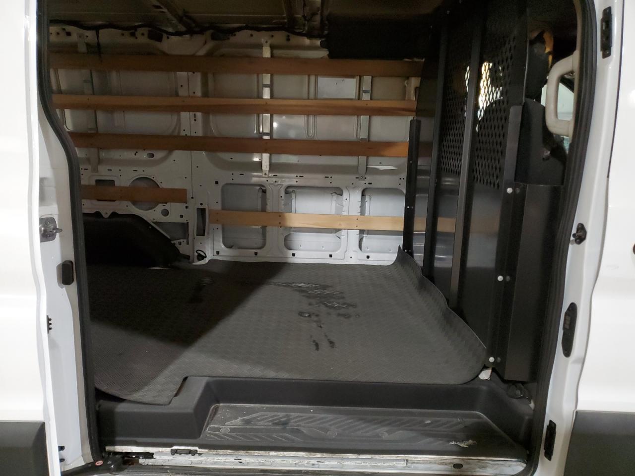 2021 Ford Transit VIN 1FTBR1Y8XMKA57086 Copart auction photo, burn / mechanical damage thumbnail 10