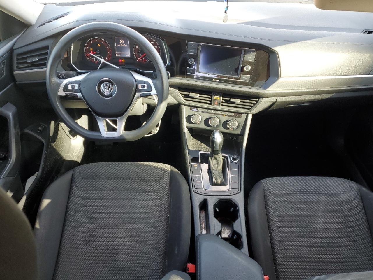 2019 Volkswagen Jetta VIN 3VWC57BU8KM143797 Copart auction photo, front end damage thumbnail 8