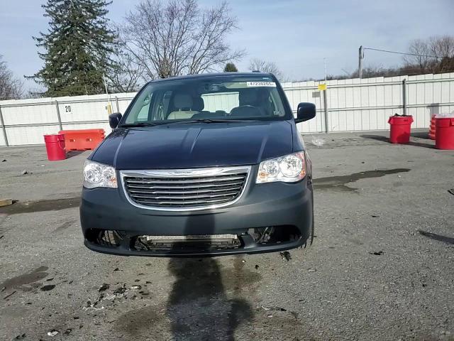 2013 Chrysler Town & Country VIN 2C4RC1BG0DR559025 Copart auction photo, rear end / front end damage thumbnail 11