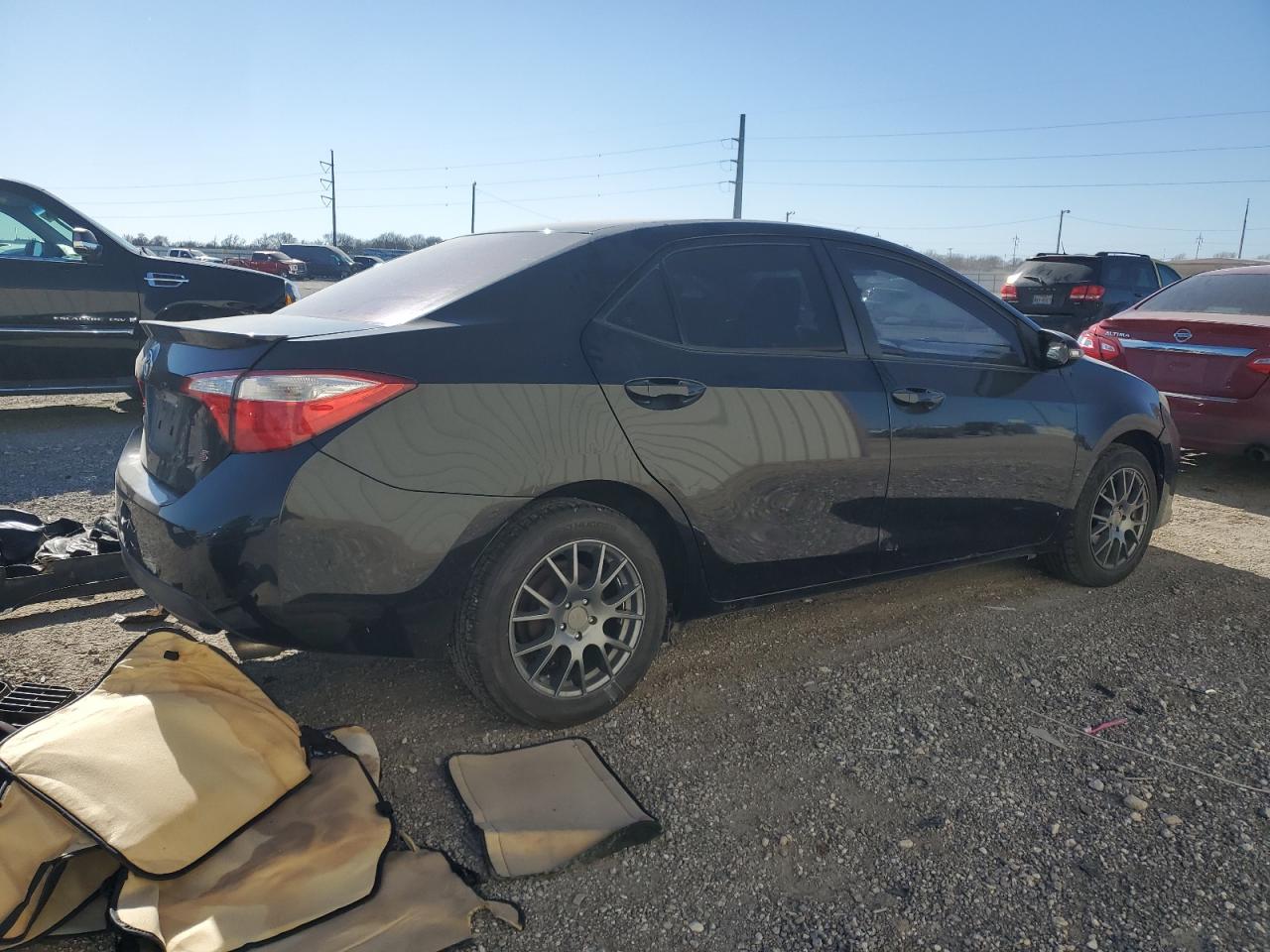 2014 Toyota Corolla VIN 5YFBURHE7EP055950 Copart auction photo, rear end / side damage thumbnail 3