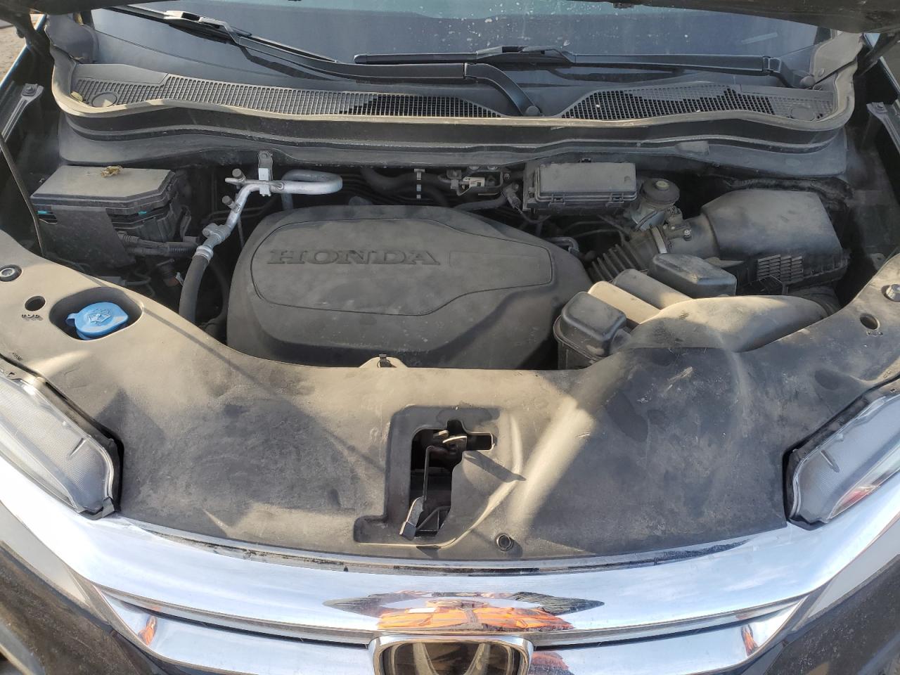 2021 Honda Pilot VIN 5FNYF6H96MB062632 Copart auction photo, undercarriage / front end damage thumbnail 13