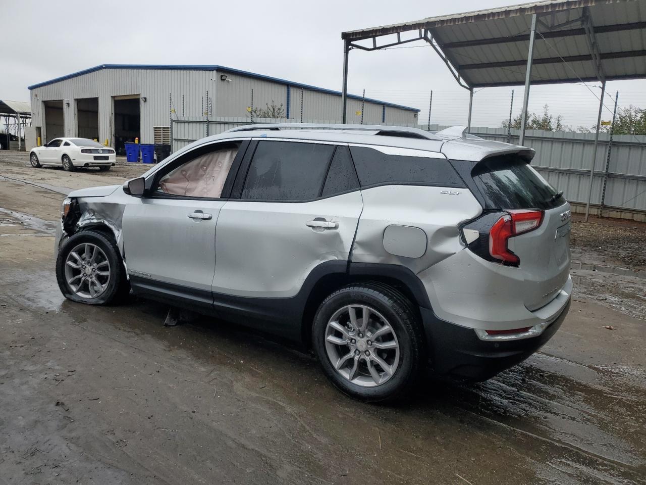 2022 GMC Terrain VIN 3GKALPEV9NL214220 Copart auction photo, front end damage thumbnail 2
