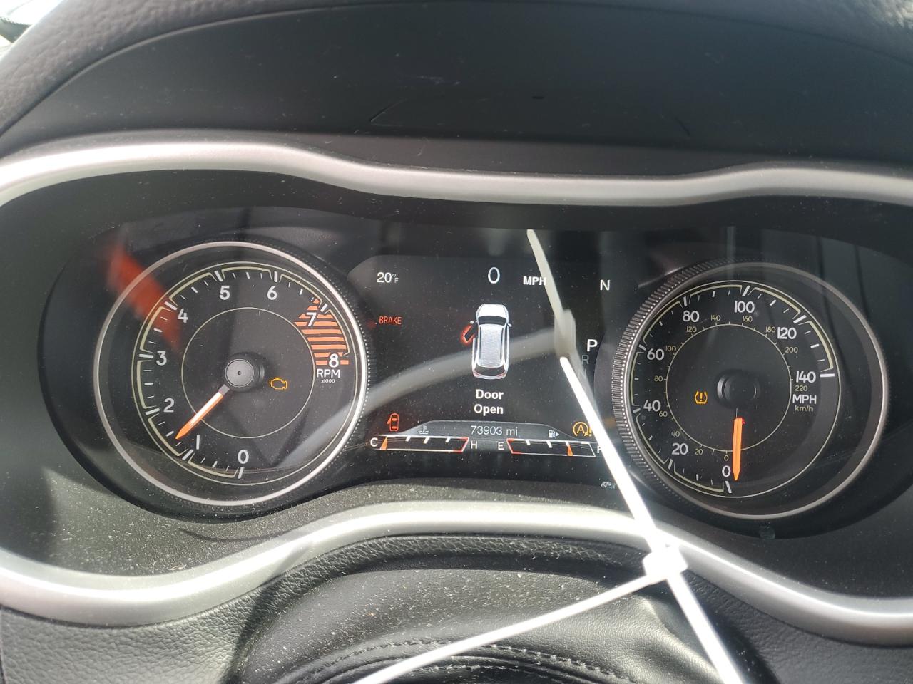 2018 Jeep Cherokee VIN 1C4PJMBX9JD517630 Copart auction photo, front end / minor dent/scratches damage thumbnail 9