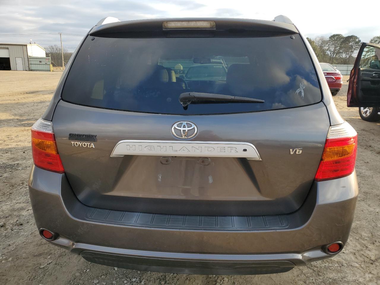 2008 Toyota Highlander VIN JTEDS42A682003070 Copart auction photo, side / minor dent/scratches damage thumbnail 6