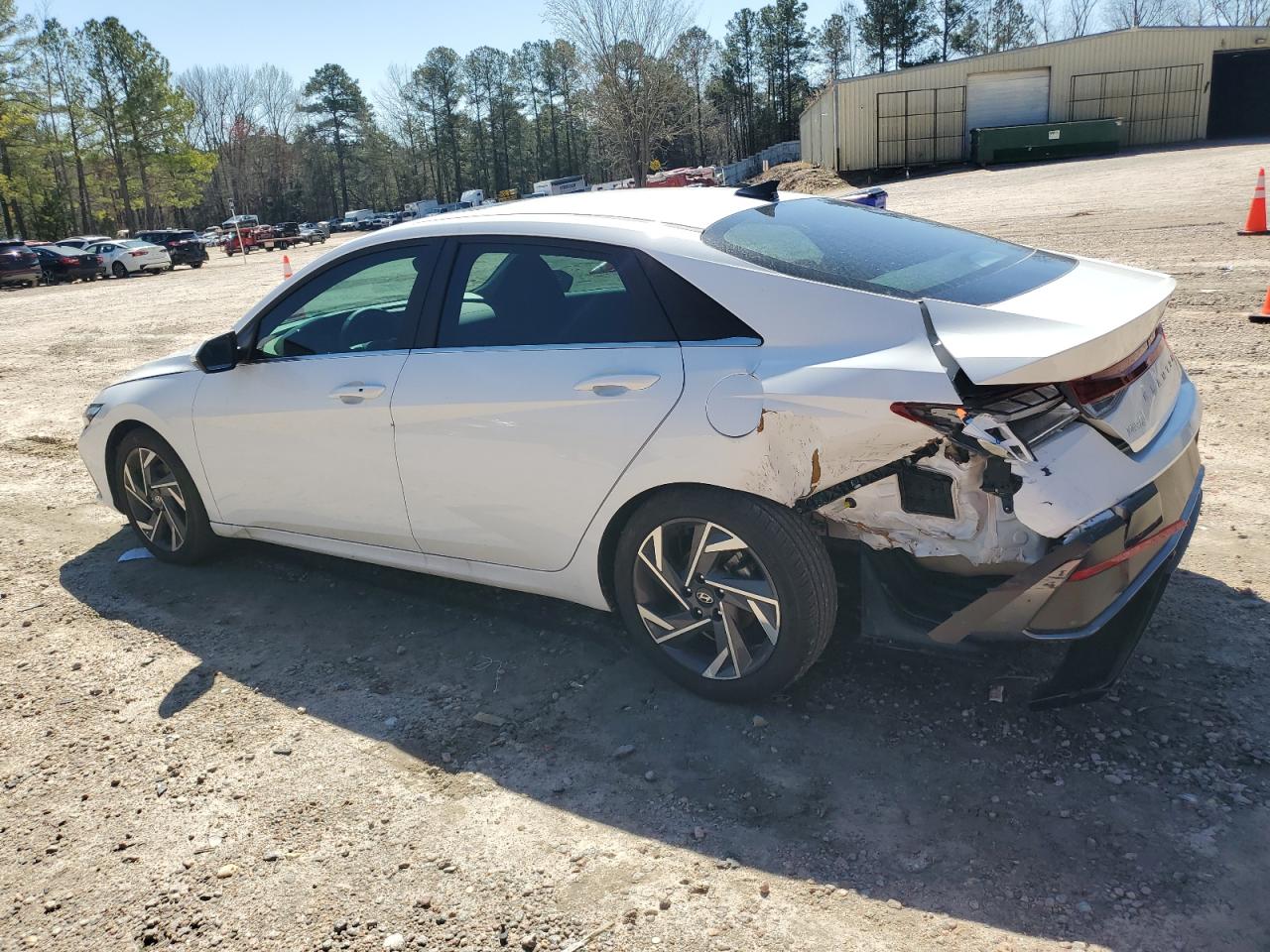 2025 Hyundai Elantra VIN KMHLS4DG3SU856356 Copart auction photo, rear end damage thumbnail 2