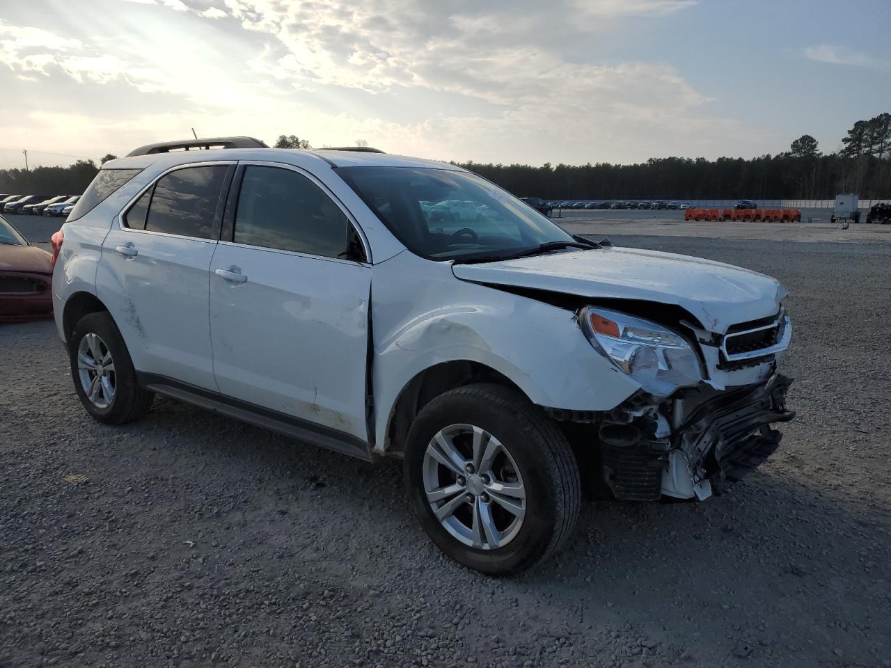 2013 Chevrolet Equinox VIN 2GNALDEK9D6289929 Copart auction photo, front end damage thumbnail 4