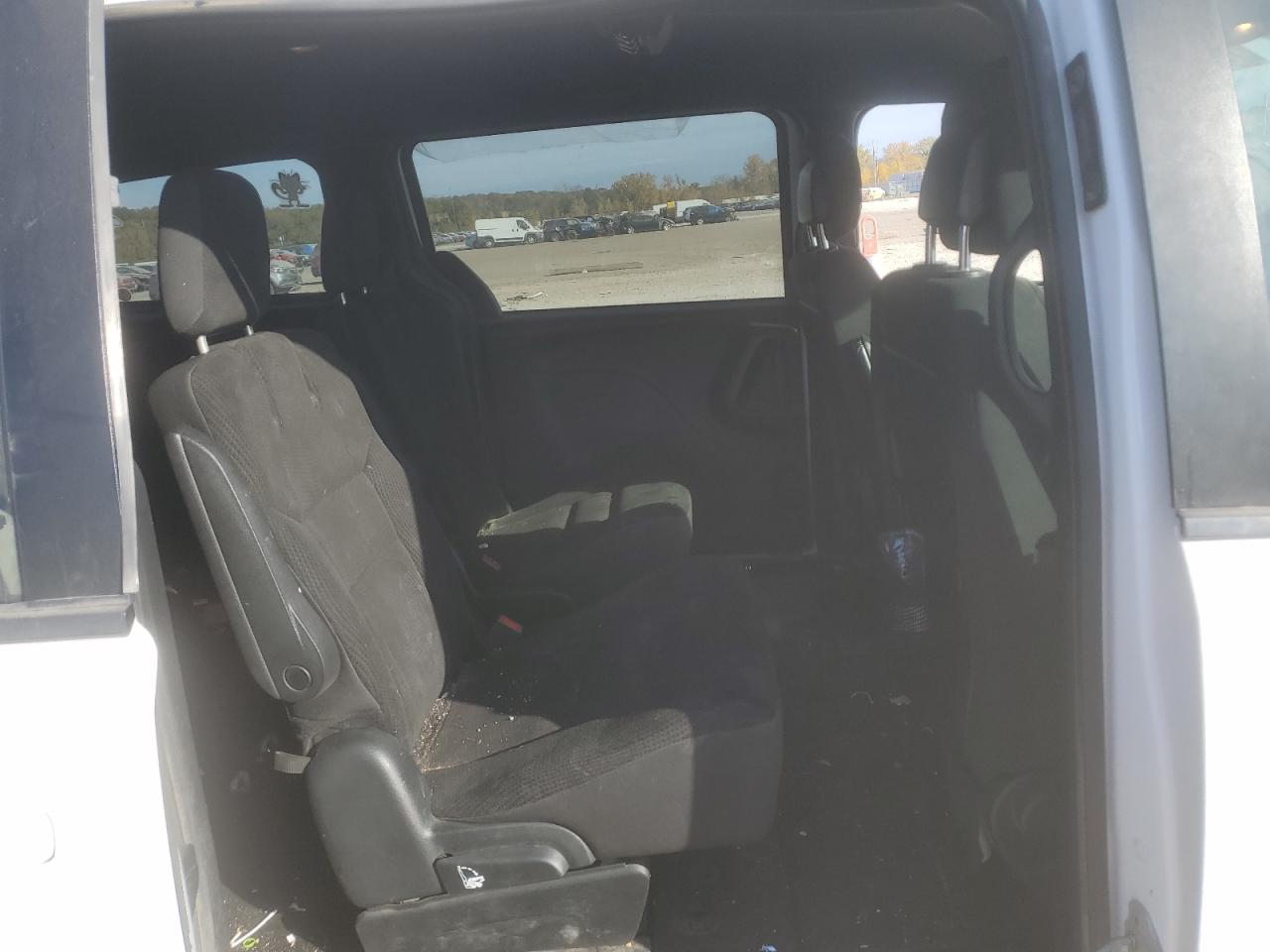 2018 Dodge Caravan VIN 2C4RDGBG7JR177263 Copart auction photo, all over damage thumbnail 11
