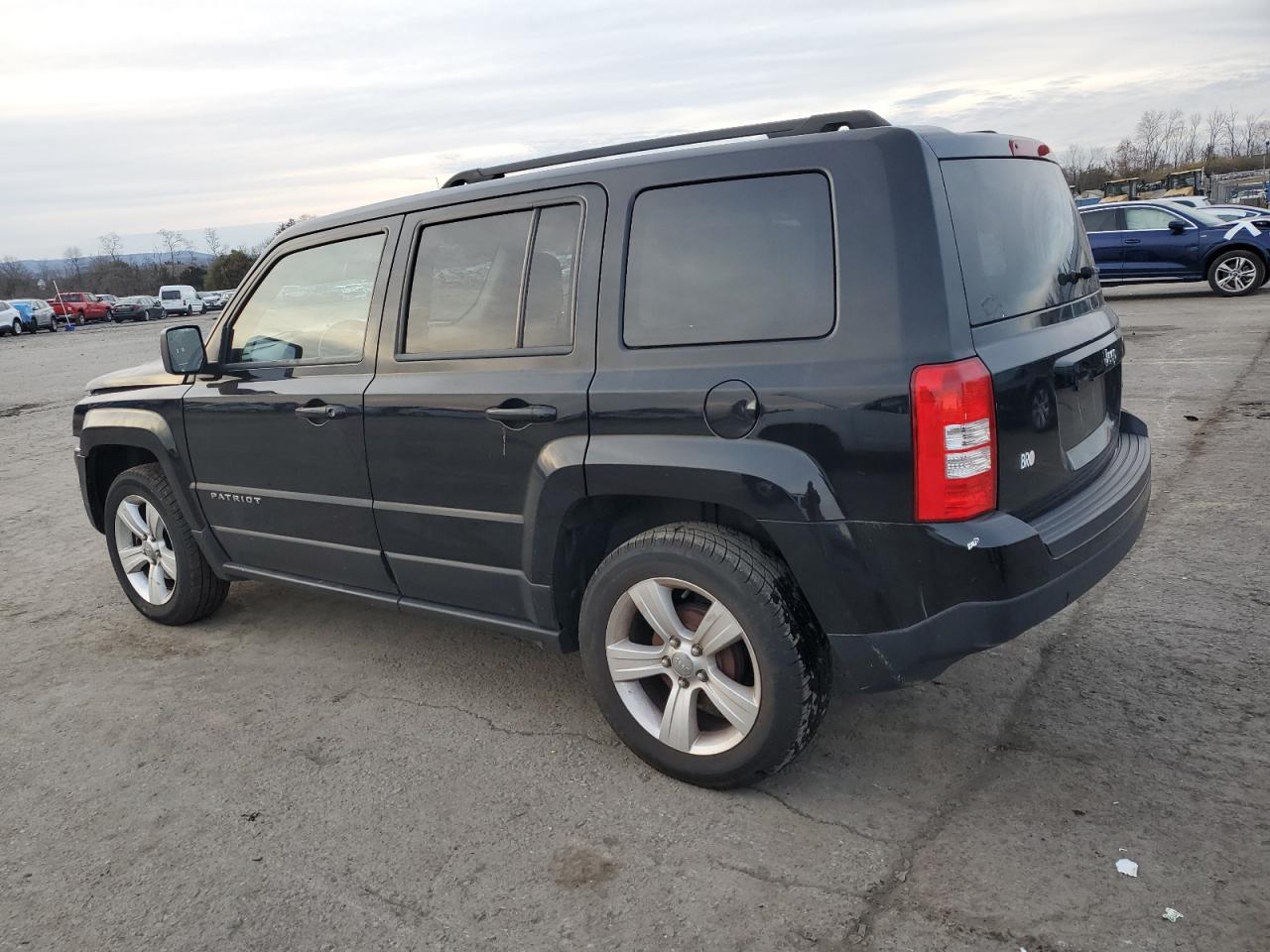 2014 Jeep Liberty (Patriot) VIN 1C4NJPFAXED650949 Copart auction photo, front end damage thumbnail 2
