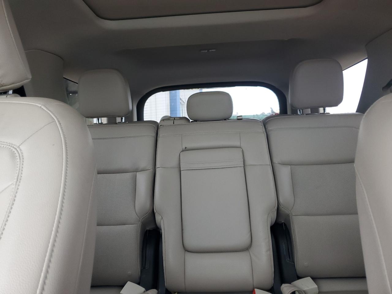 2021 Ford Explorer VIN 1FMSK7FH5MGC09526 Copart auction photo, all over / front end damage thumbnail 10