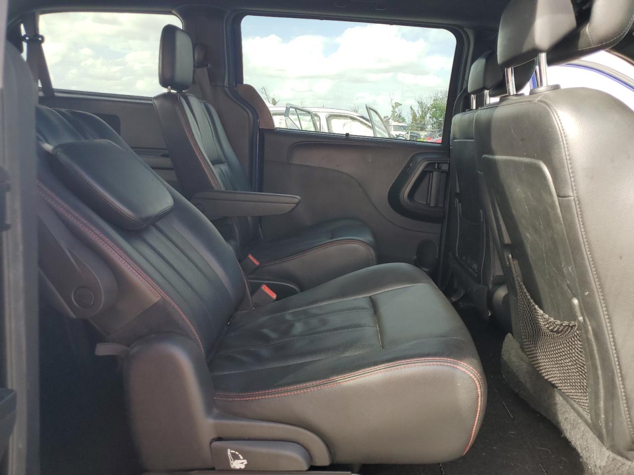 2019 Dodge Caravan VIN 2C4RDGEG0KR520847 Copart auction photo, front end / rear end damage thumbnail 11