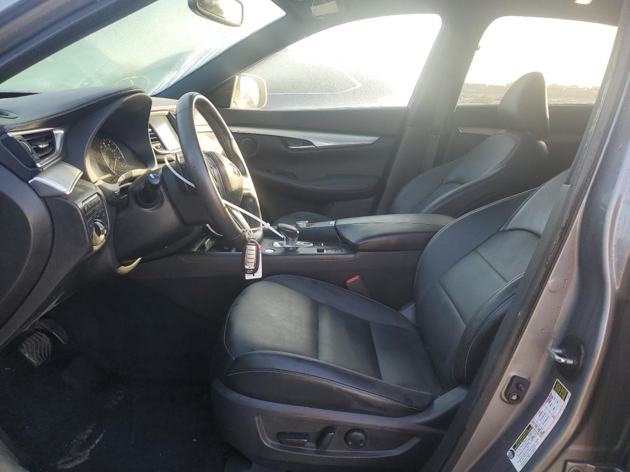 2020 Infiniti QX50 VIN 3PCAJ5M13LF114260 Copart auction photo, front end / side damage thumbnail 7