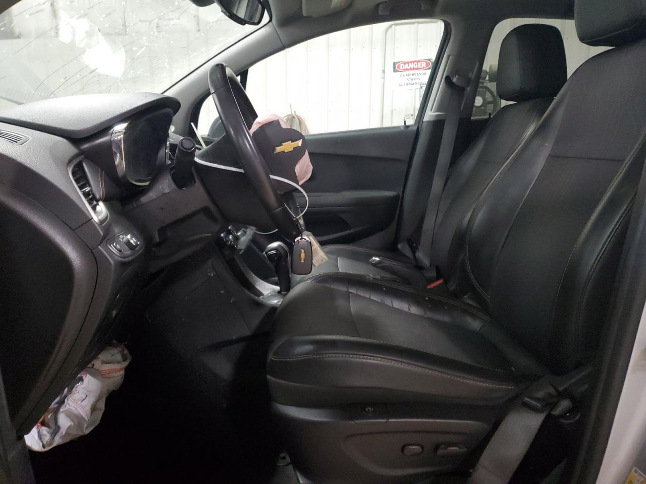 2020 Chevrolet Trax VIN 3GNCJLSBXLL177891 Copart auction photo, front end / mechanical damage thumbnail 7