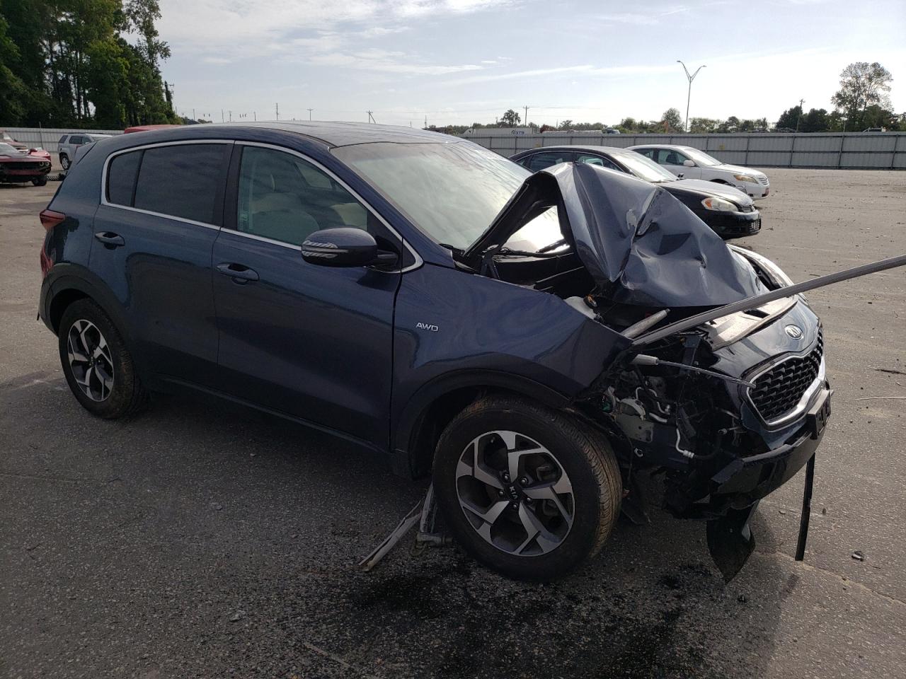 2020 KIA Sportage VIN KNDPMCAC6L7649617 Copart auction photo, front end / rear end damage thumbnail 4