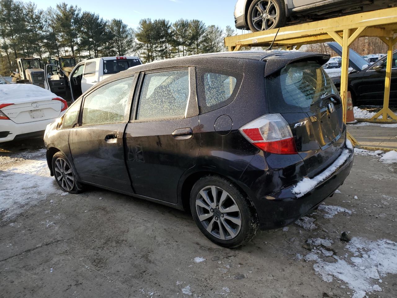 2013 Honda Fit VIN JHMGE8H5XDC066234 Copart auction photo, front end / side damage thumbnail 2